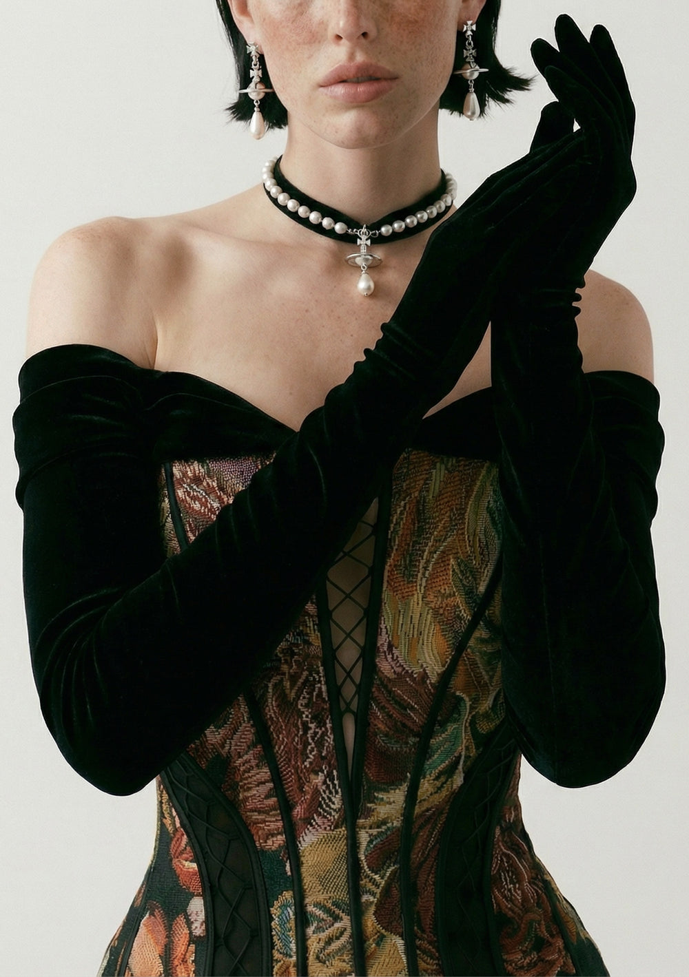 Nocturna Gloves