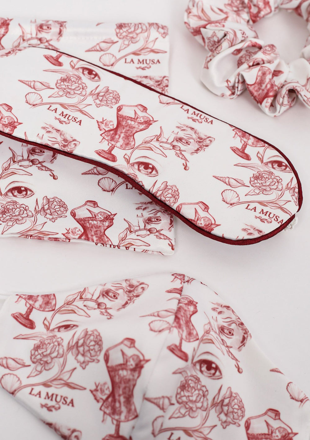 Red Porcelain Brand Set