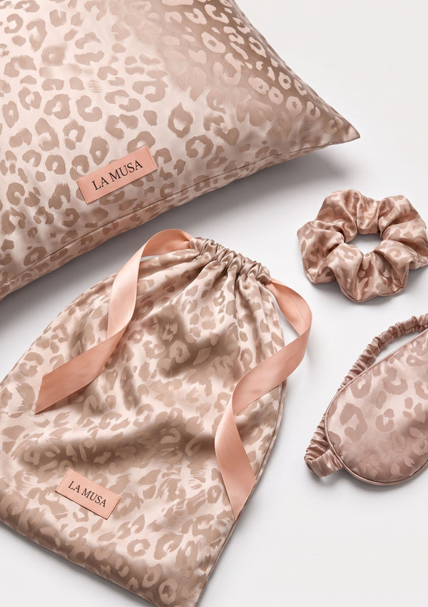 Full Feline Sleep Set with all four matching pieces